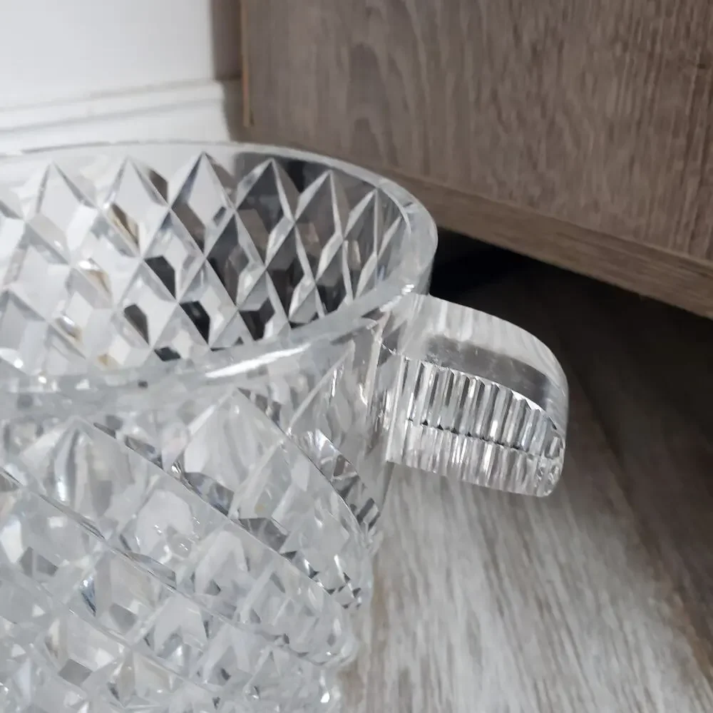 Unmarked vintage crystal
